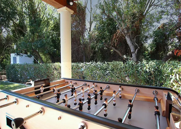 Stylish Two-bedroom Anere *