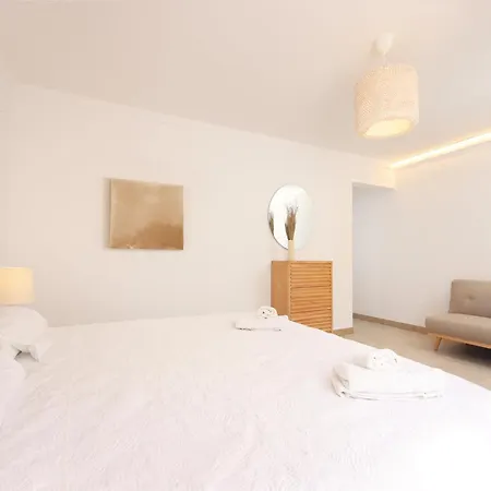 Stylish Two-bedroom Anere * Pollensa