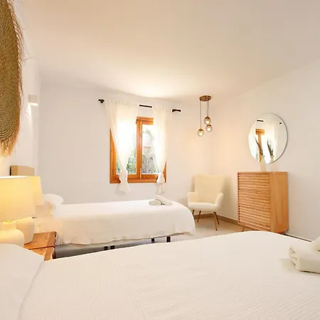 Willa Stylish Two-bedroom Anere